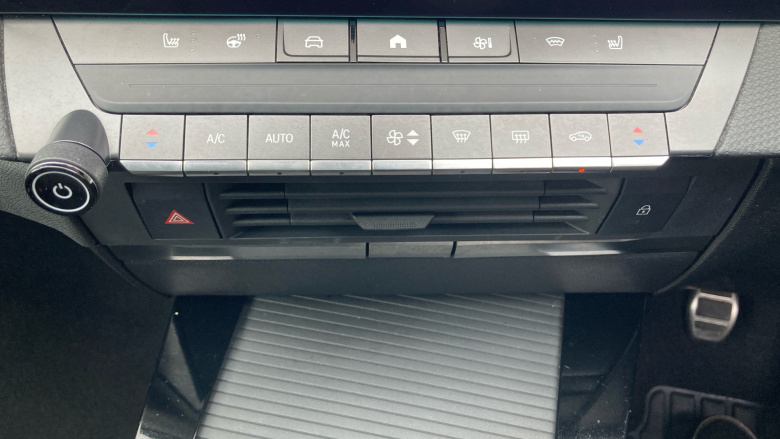 Vauxhall Astra 1.2 Turbo 130 Ultimate 5dr Petrol Hatchback